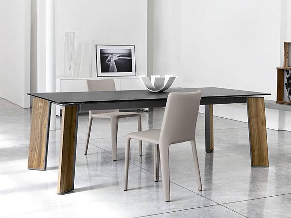 Bonaldo Table-Flag-1.jpg Bonaldo Table-Flag-1.jpg