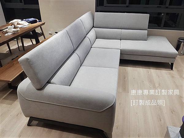 Cinephile款型沙發W312L230-2.jpg Cinephile款型沙發W312L230-2.jpg