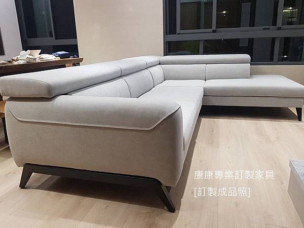 Cinephile款型沙發W312L230-1.jpg Cinephile款型沙發W312L230-1.jpg