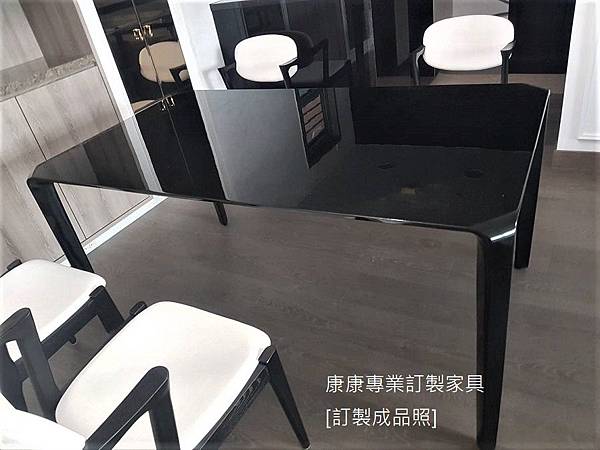 Link款型餐桌L160D90-4.jpg Link款型餐桌L160D90-4.jpg
