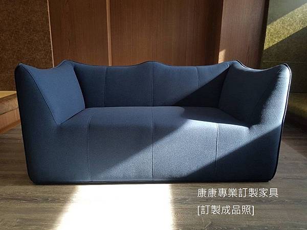 LE BAMBOLE款型沙發W166-1 LE BAMBOLE款型沙發W166-1