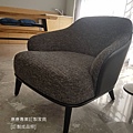 Minotti LESLIE款型主人椅-4.jpg