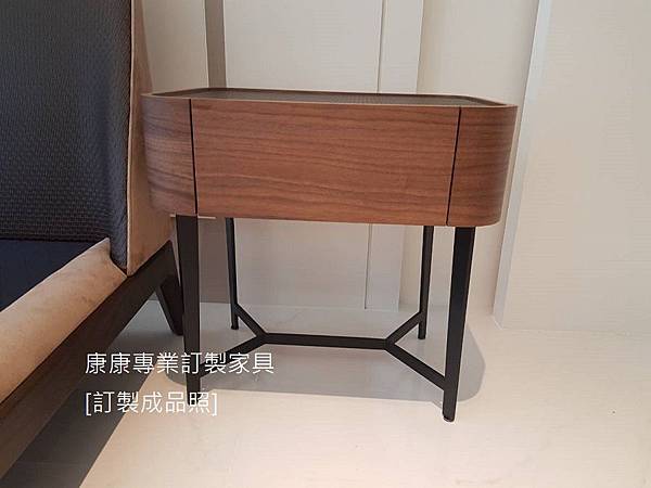 Kelly改款床頭櫃-7.jpg Kelly改款床頭櫃-7.jpg