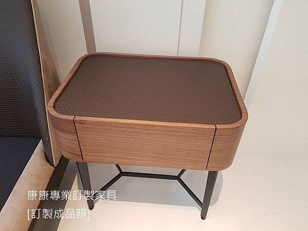 Kelly改款床頭櫃-8.jpg Kelly改款床頭櫃-8.jpg