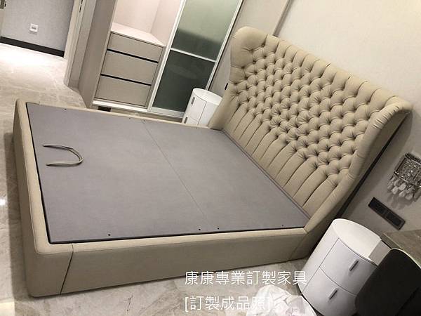 Churchill款型床架-1.jpg Churchill款型床架-1.jpg