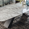 Cattelan Italia_ Eliot table-5.jpg