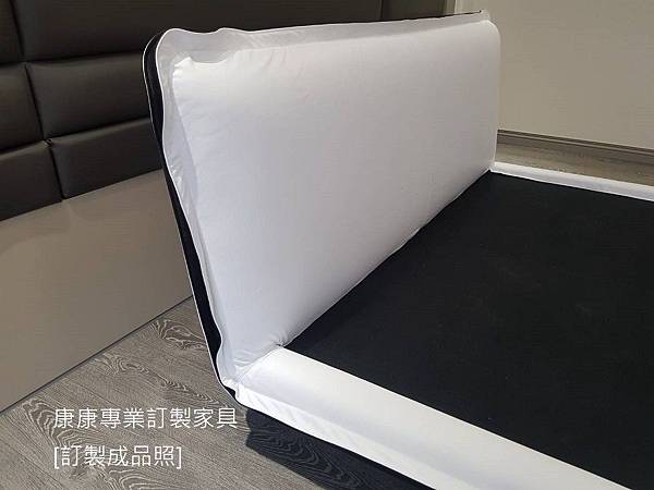 Piuma款型床架-24.jpg Piuma款型床架-24.jpg