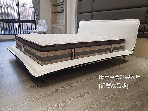 Piuma款型床架-26.jpg Piuma款型床架-26.jpg