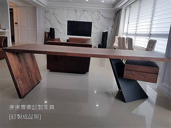 Nasdaq款型書桌-1.jpg Nasdaq款型書桌-1.jpg