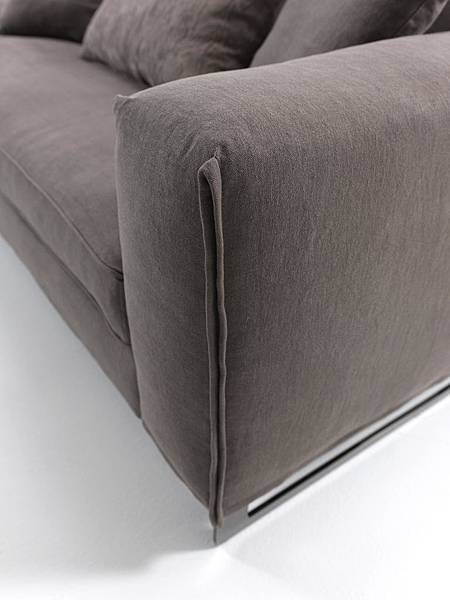 Frigerio sofa-Davis Twin-5-2.jpg Frigerio sofa-Davis Twin-5-2.jpg