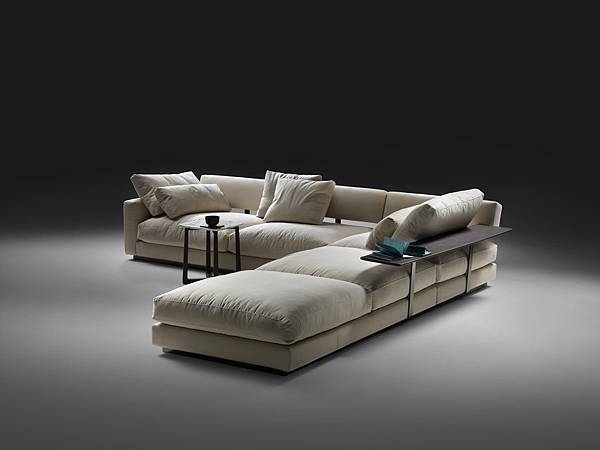 Flexform sofa-Pleasure-1.jpg