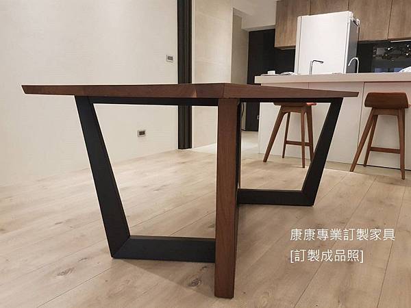 Art款型餐桌L180D90-3.jpg Art款型餐桌L180D90-3.jpg
