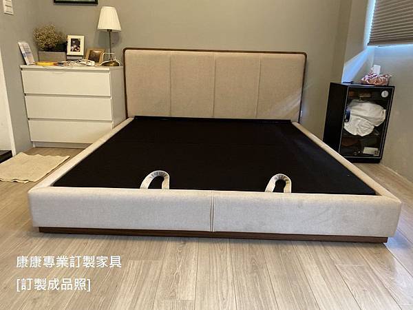 Ermes款型床架-2.jpg Ermes款型床架-2.jpg