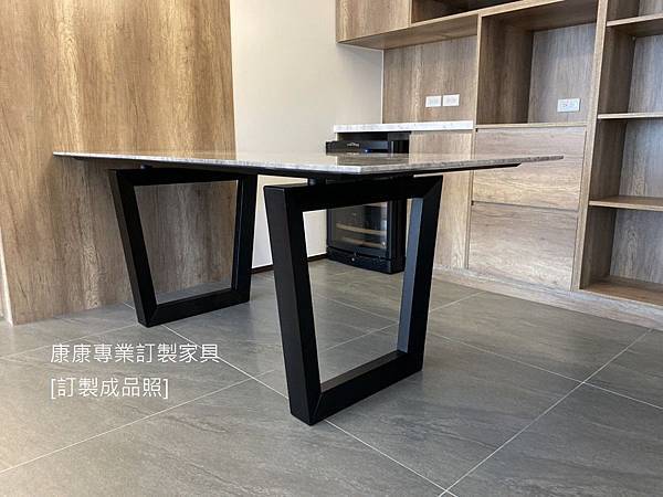 Bolero款型餐桌L190D90-5.jpg Bolero款型餐桌L190D90-5.jpg