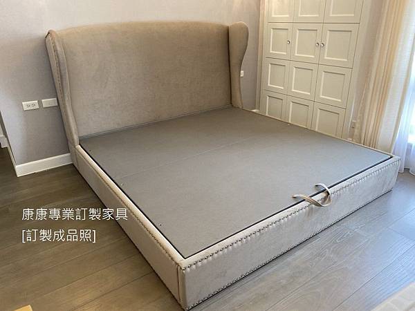 French Wing款型床架-1.jpg French Wing款型床架-1.jpg