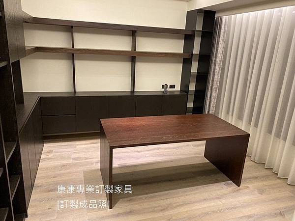 Ponte款型工作桌L175D85-2.jpg Ponte款型工作桌L175D85-2.jpg