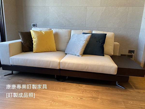 white款型沙發W240-2.jpg white款型沙發W240-2.jpg