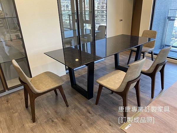 訂製餐桌Bolero款型L210D88-1.jpg 訂製餐桌Bolero款型L210D88-1.jpg
