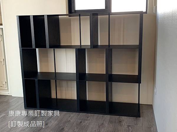 訂製書櫃L155D40H125-1.jpg 訂製書櫃L155D40H125-1.jpg