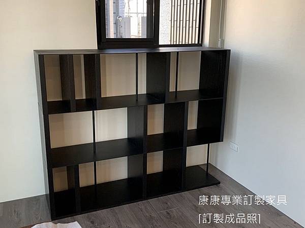 訂製書櫃L155D40H125-2.jpg 訂製書櫃L155D40H125-2.jpg