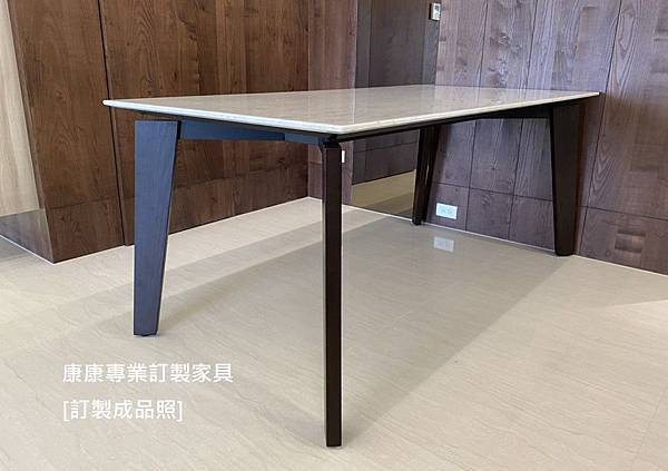 Howard款型大理石餐桌L180D90-2.jpg Howard款型大理石餐桌L180D90-2.jpg