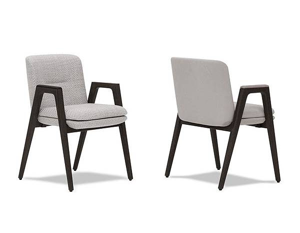 Minotti Lance_2.jpg Minotti Lance_2.jpg