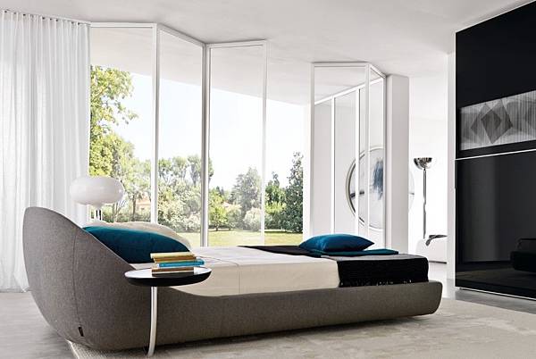 Desiree bed-Lacoon -4.jpg Desiree bed-Lacoon -4.jpg