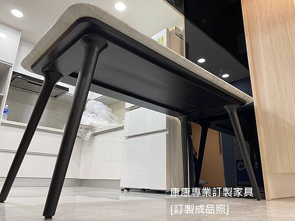 Zio大理石餐桌L160D80_4.jpg Zio大理石餐桌L160D80_4.jpg