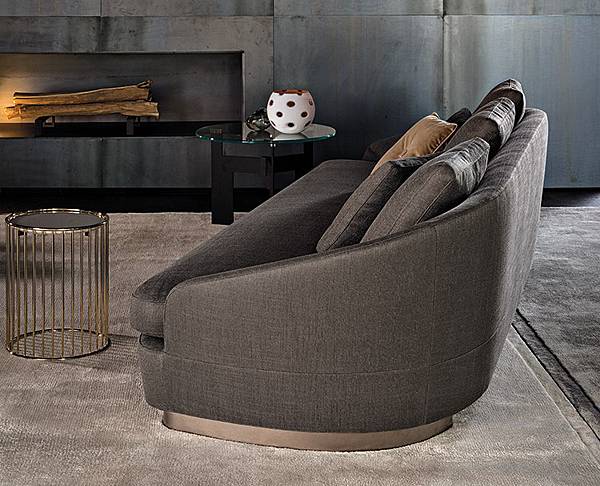 Minotti sofa Jacques_2.jpg