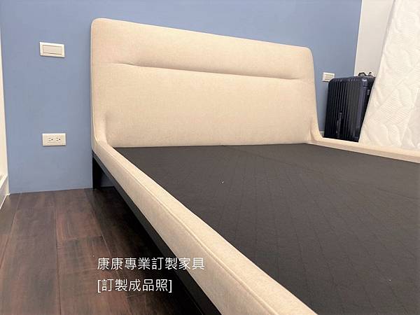 Victoraino款型床架-4.jpg Victoraino款型床架-4.jpg