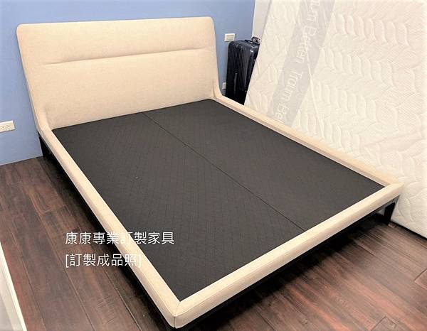 Victoraino款型床架-5.jpg Victoraino款型床架-5.jpg
