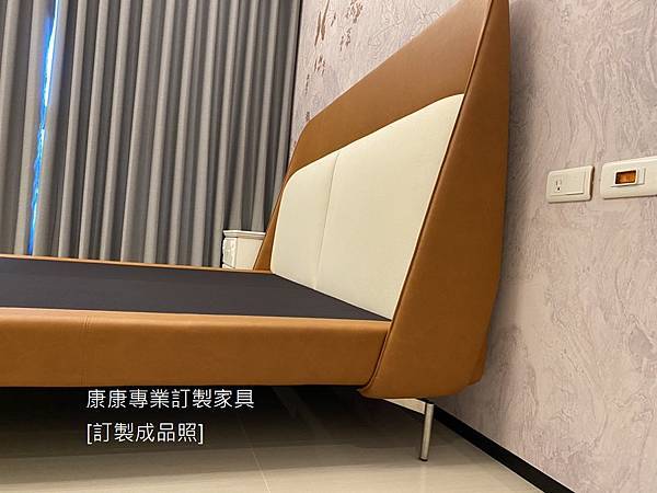 Coupe款型床架 Coupe款型床架
