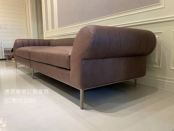 Dejavu苯染皮沙發W300_3.jpg Dejavu苯染皮沙發W300_3.jpg
