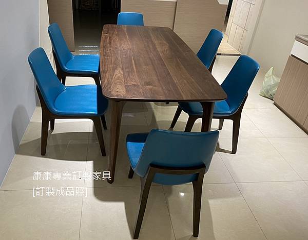 Nabucco胡桃木餐桌L196D90-8.jpg Nabucco胡桃木餐桌L196D90-8.jpg