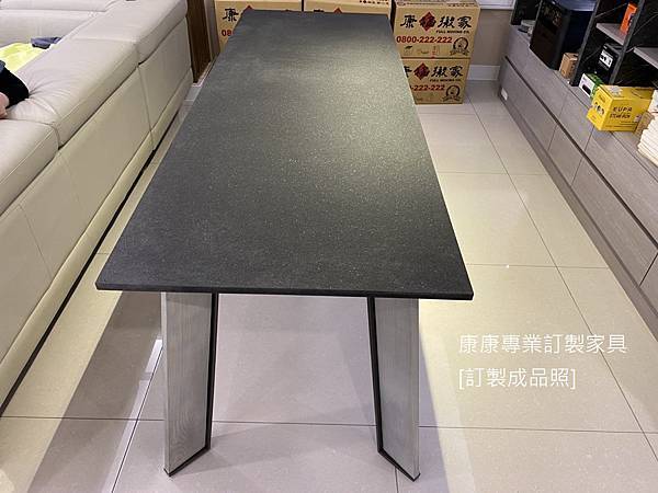 Flag款型餐桌L210D75-3.jpg Flag款型餐桌L210D75-3.jpg
