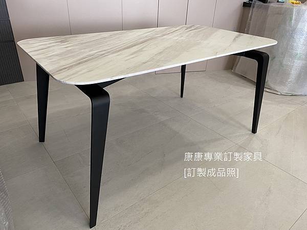ODESSA款型大理石餐桌L155D85-1.jpg ODESSA款型大理石餐桌L155D85-1.jpg
