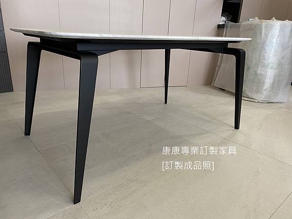 ODESSA款型大理石餐桌L155D85-2.jpg ODESSA款型大理石餐桌L155D85-2.jpg