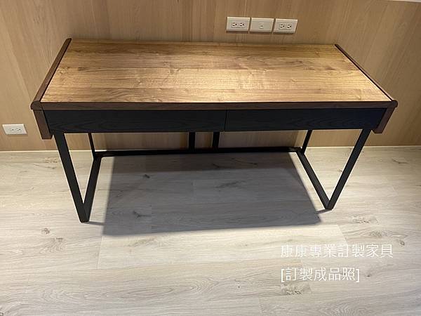 TUM書桌L150D60_7.jpg TUM書桌L150D60_7.jpg