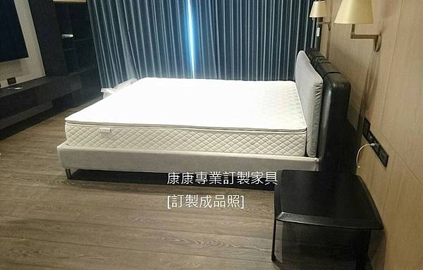 Minotti Talin-Soft款型雙人床架-2.jpg Minotti Talin-Soft款型雙人床架-2.jpg