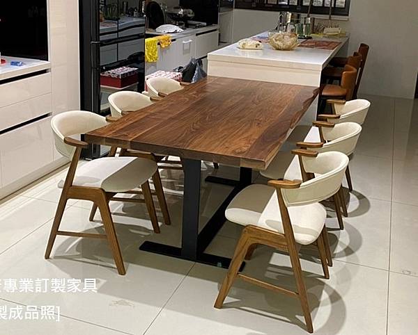EILEEN款型胡桃木餐桌L180D90-5.jpg EILEEN款型胡桃木餐桌L180D90-5.jpg