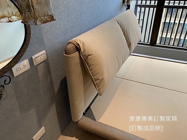 Cuddle款型床架-28.jpg Cuddle款型床架-28.jpg