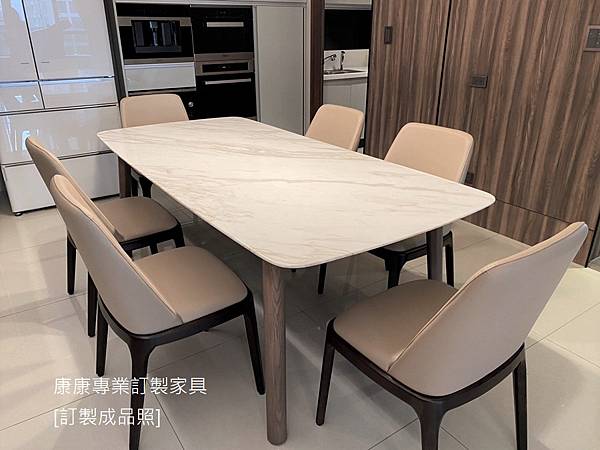 Mad大理石餐桌L210D100-6.jpg Mad大理石餐桌L210D100-6.jpg