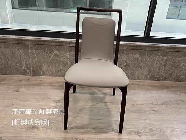 Ibla餐椅-1.jpg Ibla餐椅-1.jpg