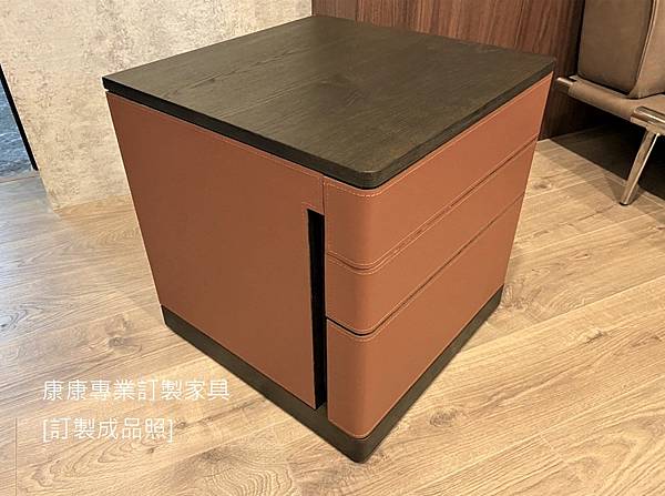 Fidelio床頭櫃-3.jpg Fidelio床頭櫃-3.jpg