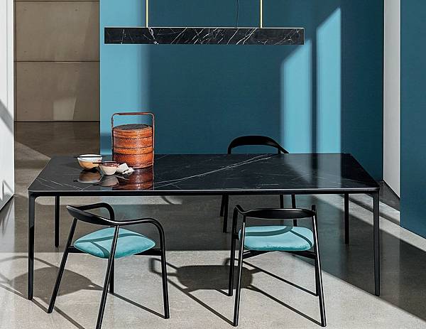 SOVET 餐桌Slim-1.jpg SOVET 餐桌Slim-1.jpg