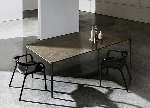 SOVET 餐桌Slim-4.jpg SOVET 餐桌Slim-4.jpg
