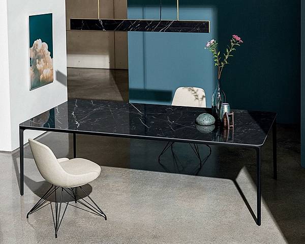 SOVET 餐桌Slim-2.jpg SOVET 餐桌Slim-2.jpg