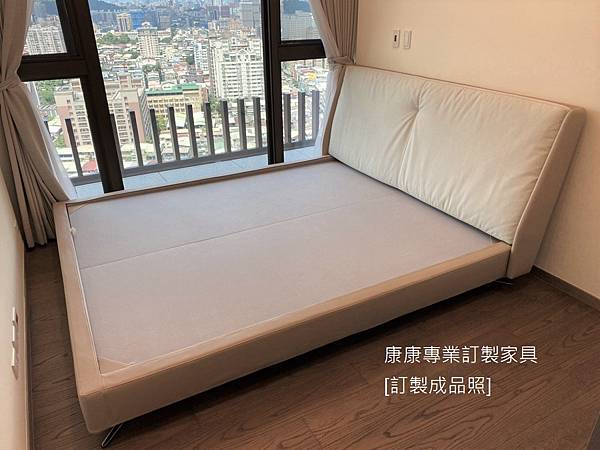 Spencer床架-2.jpg Spencer床架-2.jpg