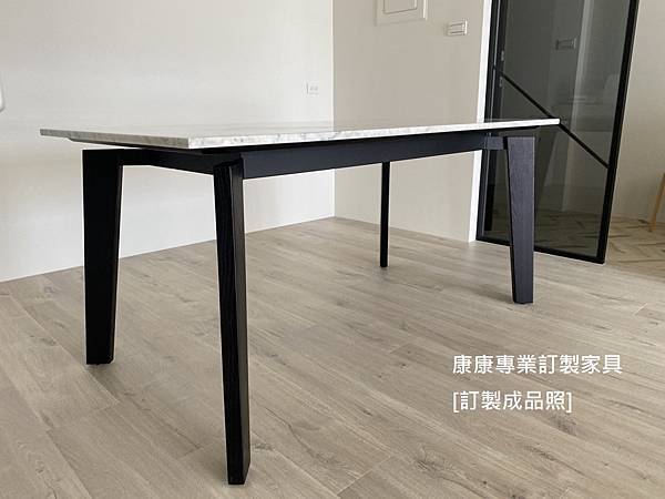 Howard大理石餐桌L160D85-2.jpg Howard大理石餐桌L160D85-2.jpg