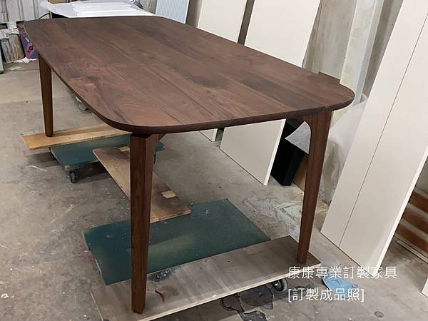 Nabucco胡桃木餐L200D100-3.jpg Nabucco胡桃木餐L200D100-3.jpg